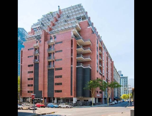 367M² OFFICE TO LET IN DE WATERKANT
